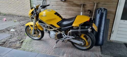Ducati Monster  600 zoekt nieuwe geliefde