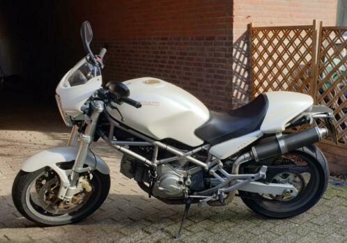 Ducati Monster 620 ie 2004