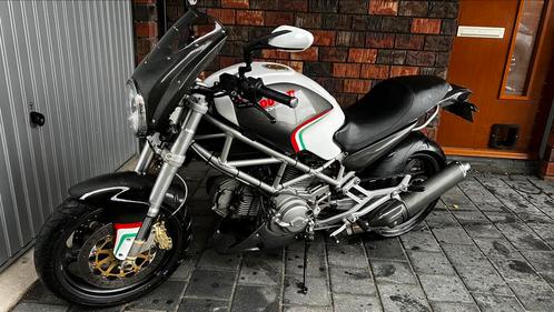 Ducati Monster 650 naked bike 22850 km
