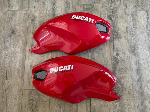 Ducati Monster 696 796 1100 Tank cover set