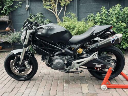Ducati Monster 696 (A235kw mogelijk)