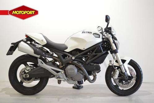 Ducati MONSTER 696  ABS (bj 2010)