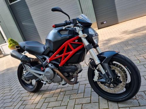 Ducati Monster 696  garantie amp beurt
