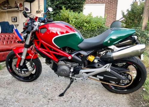  Ducati Monster 696. Prachtig