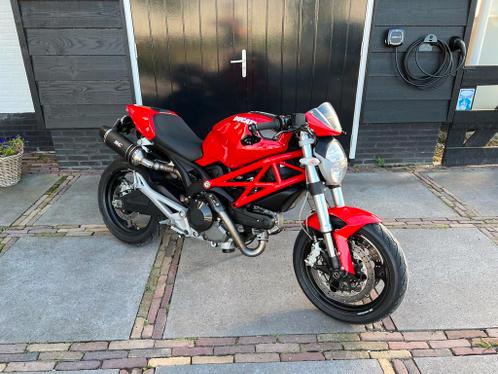 Ducati monster 696  Sc project  bj 2009  35kw evt 