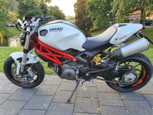 Ducati monster 796 ABS