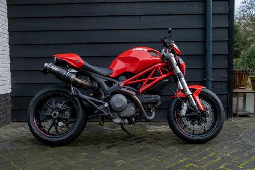 Ducati Monster 796 ABS - Streetfighter look -