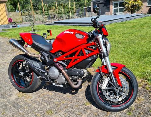 Ducati monster 796 bj032013  rood  43dkm  orgineel NL.