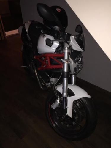 Ducati Monster 796 ZGAN