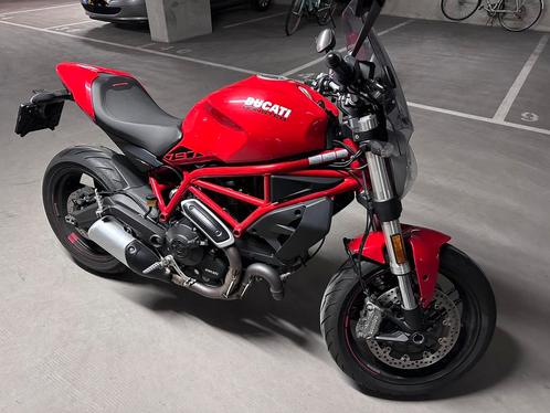 Ducati Monster 797 from 2019, less than 6.000 kilometers