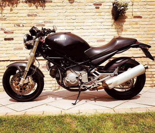 Ducati monster 800