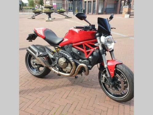 DUCATI MONSTER 821 (bj 2014)