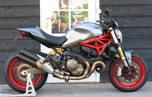 Ducati Monster 821 (bj 2017) 5702km, 12 mnd garantie