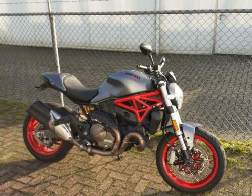 Ducati Monster 821 - BTW 1e eigenaar