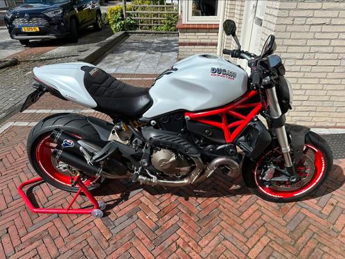 Ducati Monster 821 Termigoni Carbon 2015