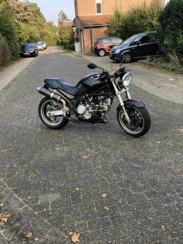 Ducati monster 900 (carb)