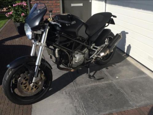 Ducati monster 900 dark edition