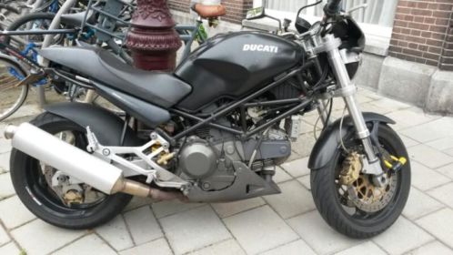 Ducati Monster 900 IE Dark