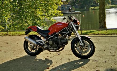 Ducati Monster 900 S IE