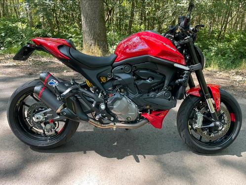 Ducati Monster 937  2021 10950km