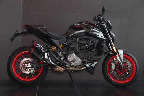 Ducati Monster 937 Aviator Grey (bj 2021)