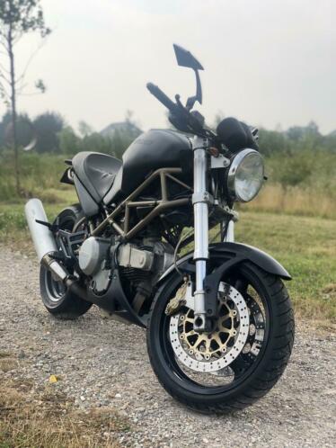 Ducati Monster full Black
