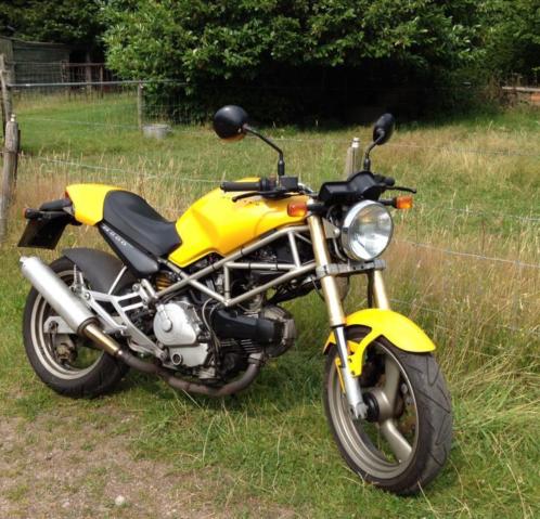 Ducati monster m600