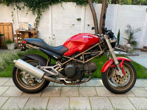 Ducati Monster M600