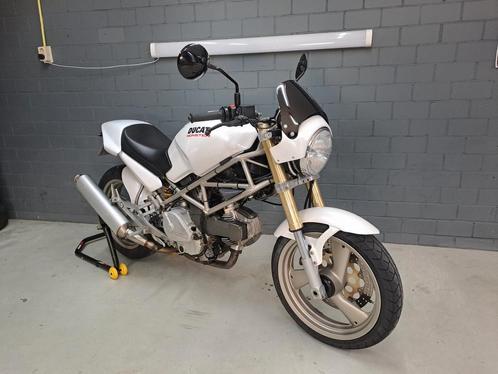 Ducati monster M600