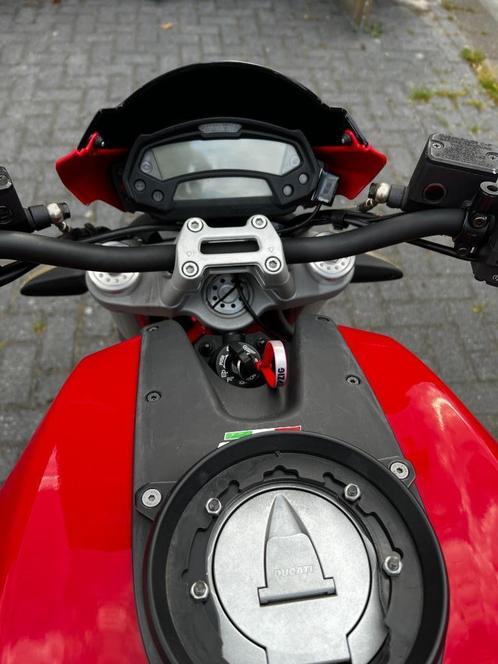 Ducati Monster M696 Rood 2008