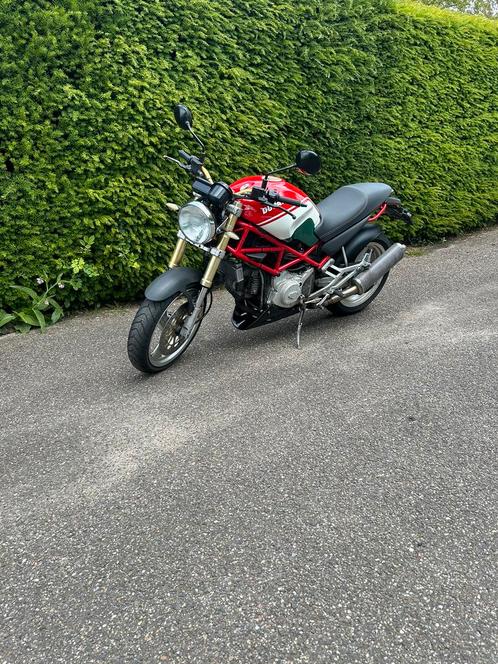 Ducati monster M750 diverse Carbon delen