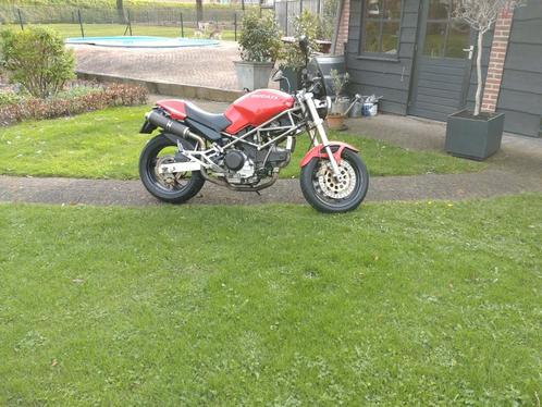 Ducati monster m900