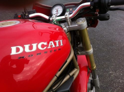 Ducati Monster NIEUWE VRAAGPRIJS 1550,-
