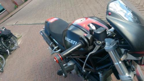 Ducati Monster s2r 800