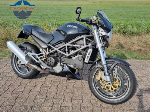 Ducati Monster S4 916 blok nette staat goed onderhouden.