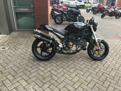 Ducati monster s4r