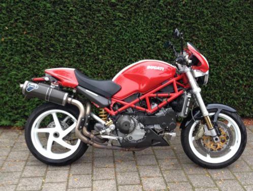 Ducati Monster S4R met Termignoni uitlaat