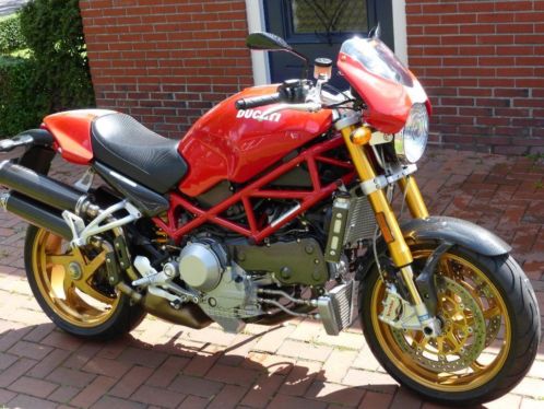 Ducati monster s4rs testastretta 