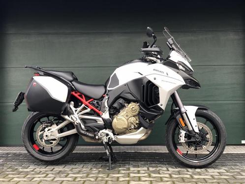 Ducati MTS Multistrada V4 S travel radar - 2023 - BTW Motor