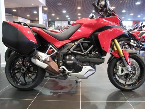 DUCATI MULTISTRADA 1200 S TOURING (bj 2011)