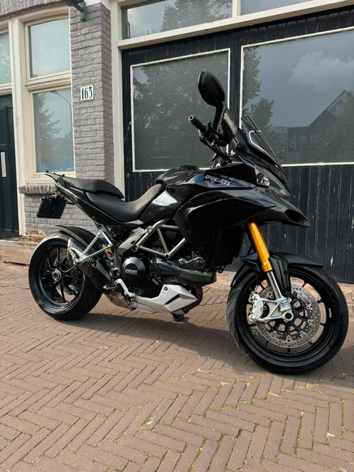 Ducati Multistrada 1200s