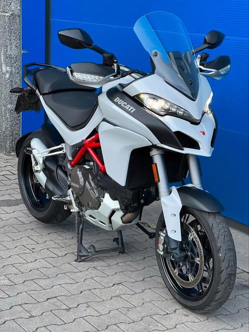 Ducati Multistrada 1200S uit 2017 Dealer onderhouden KEYLESS