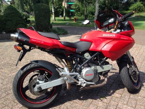 Ducati Multistrada 620 met MIVV GP titanium dempers