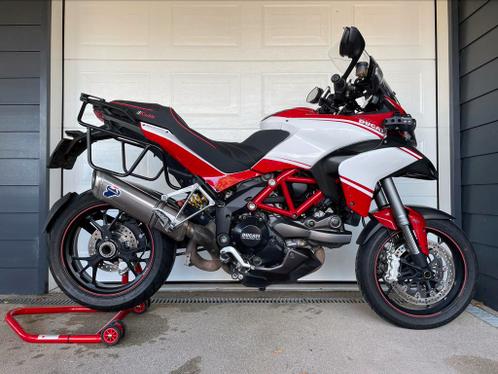 DUCATI MULTISTRADA V2 PIKES PEAK