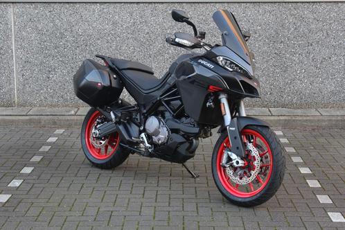 Ducati Multistrada V2S Touring  NL  Garantie 2027