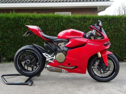 Ducati Panigale 1199  2012  16.700KM  Rood  Termignoni