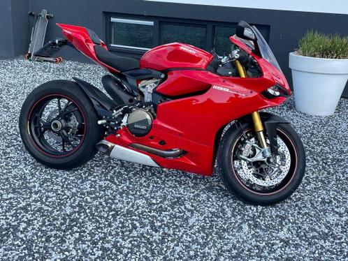 Ducati Panigale 1199s 6046 km