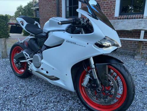 Ducati Panigale 899 Quickshifter Artic White