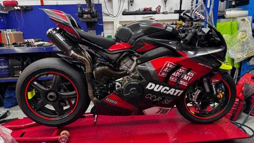 Ducati Panigale V4 Racemotor