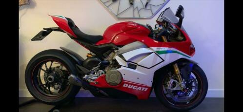 Ducati panigale v4s